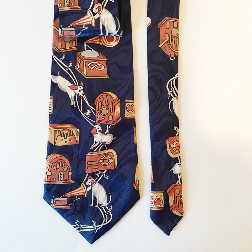 RCA Radio Tie